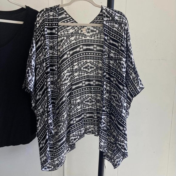 Women's Not So Mystery Bundle Box Size 2Xl #40 - Picture 6 of 16